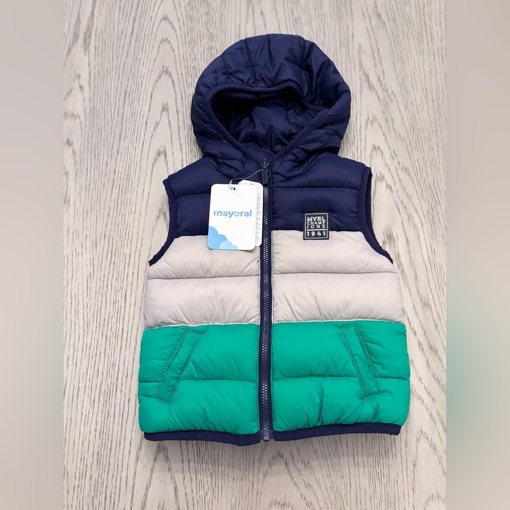 NWT Mayoral Boy’s Padded Navy Striped Vest Size 9 Months - Picture 1 of 8
